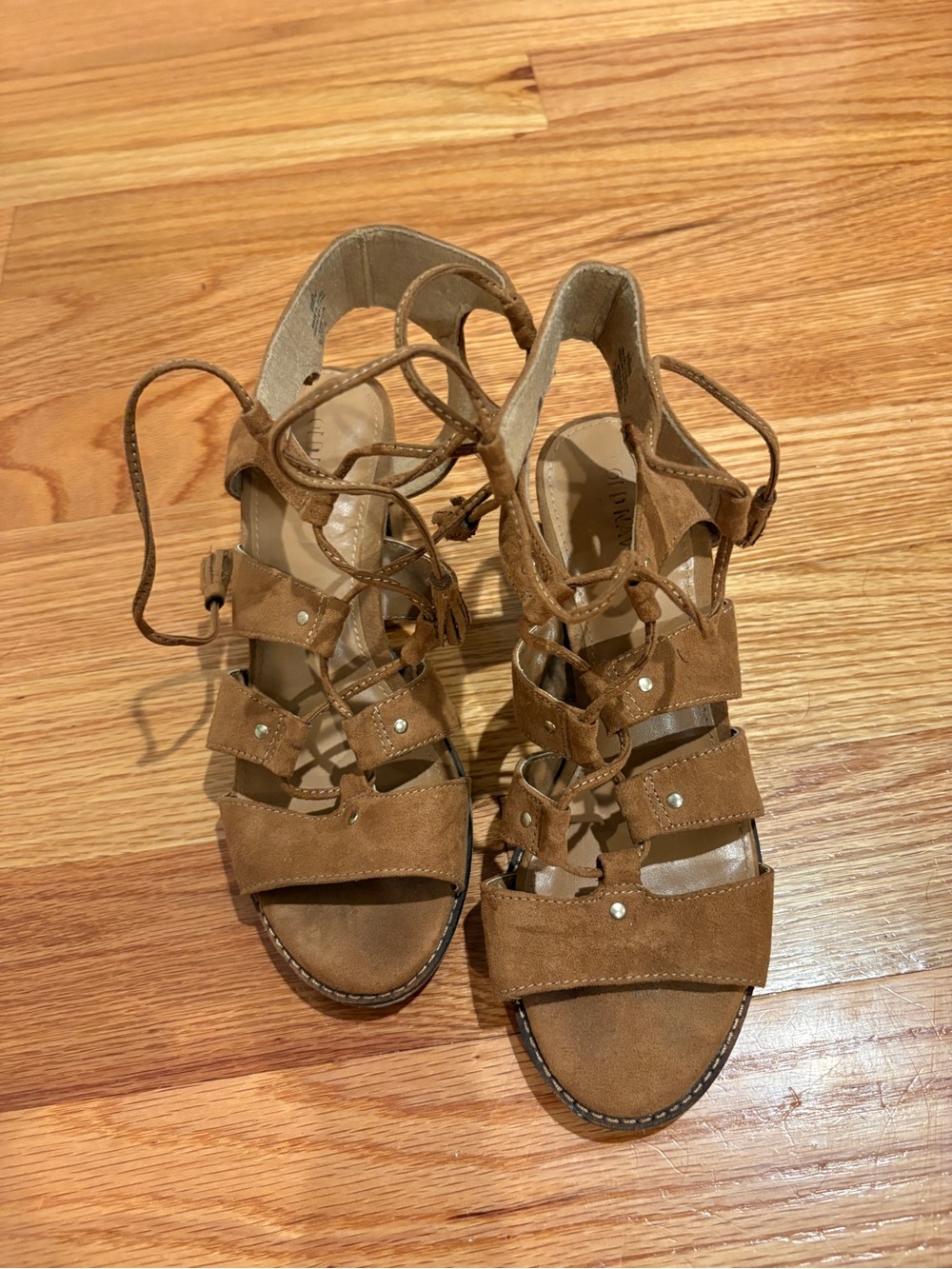Old Navy Women’s Lace-Up Suede Gladiator Sandals in Brown
